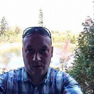 Meet your Posher, Eric